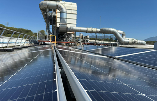 Energías renovables y eficiencia energética industrial Energías renovables y eficiencia energética industrial